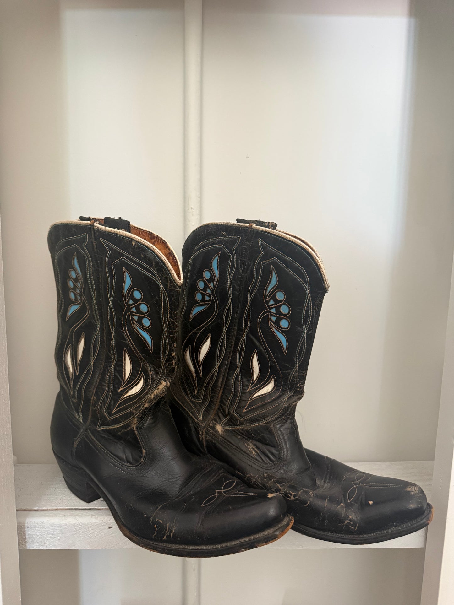 Vintage Acme Boots - Size 8