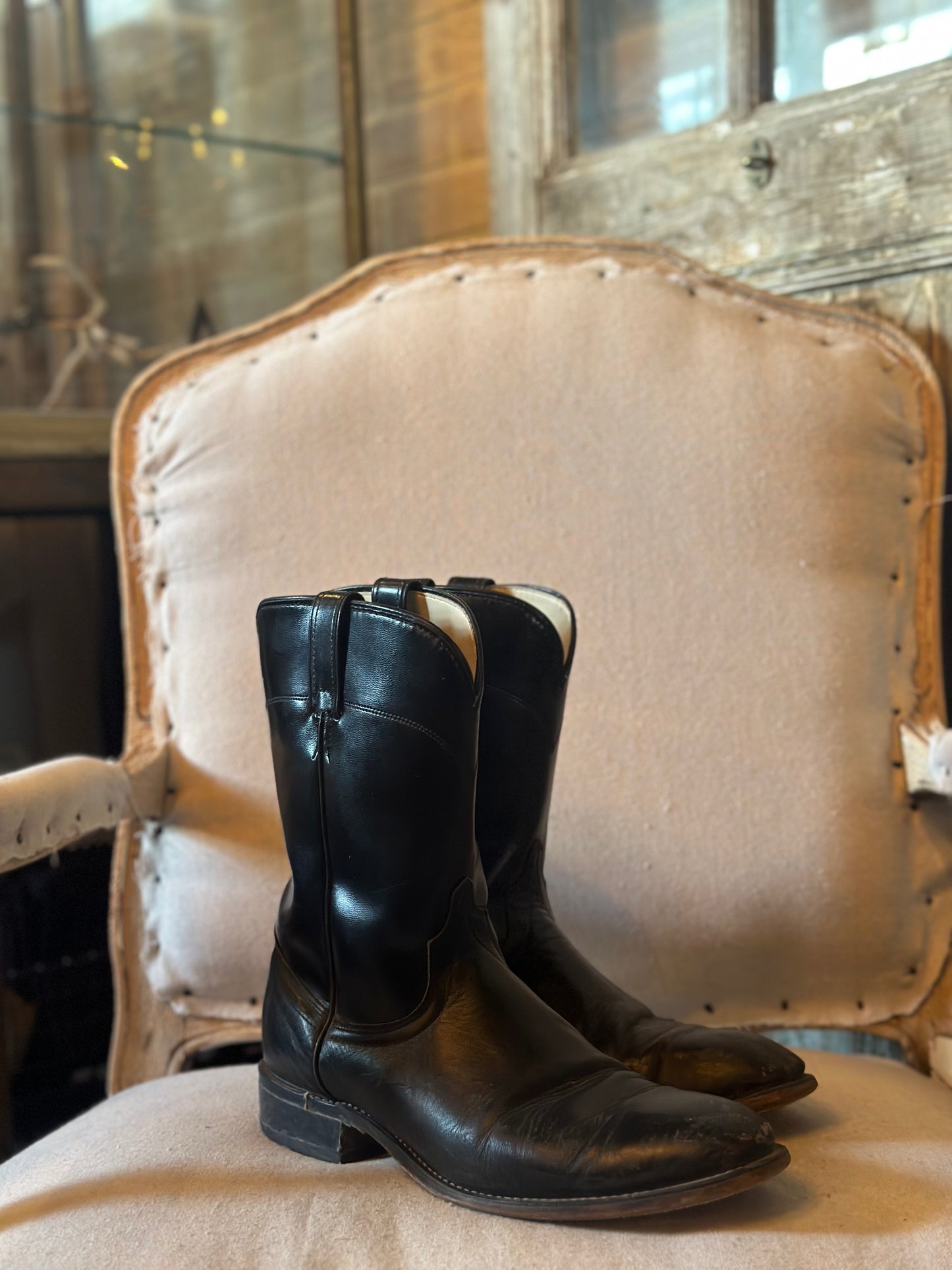 LAREDO BLACK COWBOY BOOTS M10.5