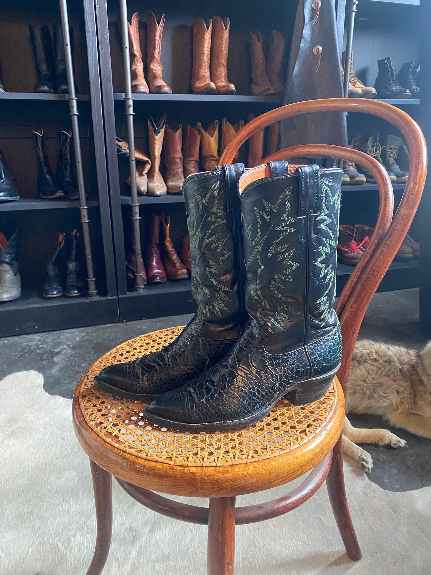 BLACK + GREEN JUSTIN COWBOY BOOTS