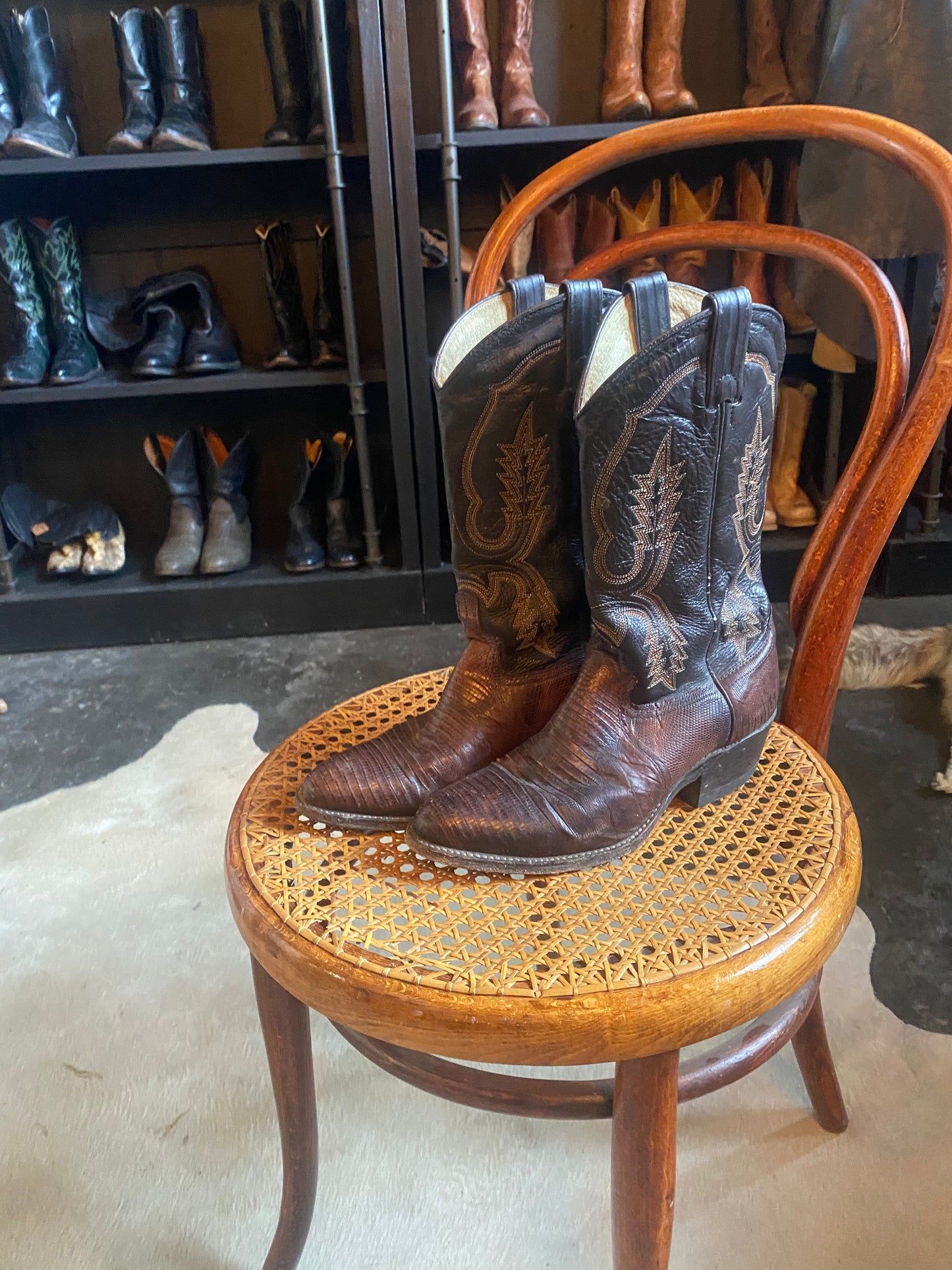 DARK BROWN ABILENE COWBOY BOOTS
