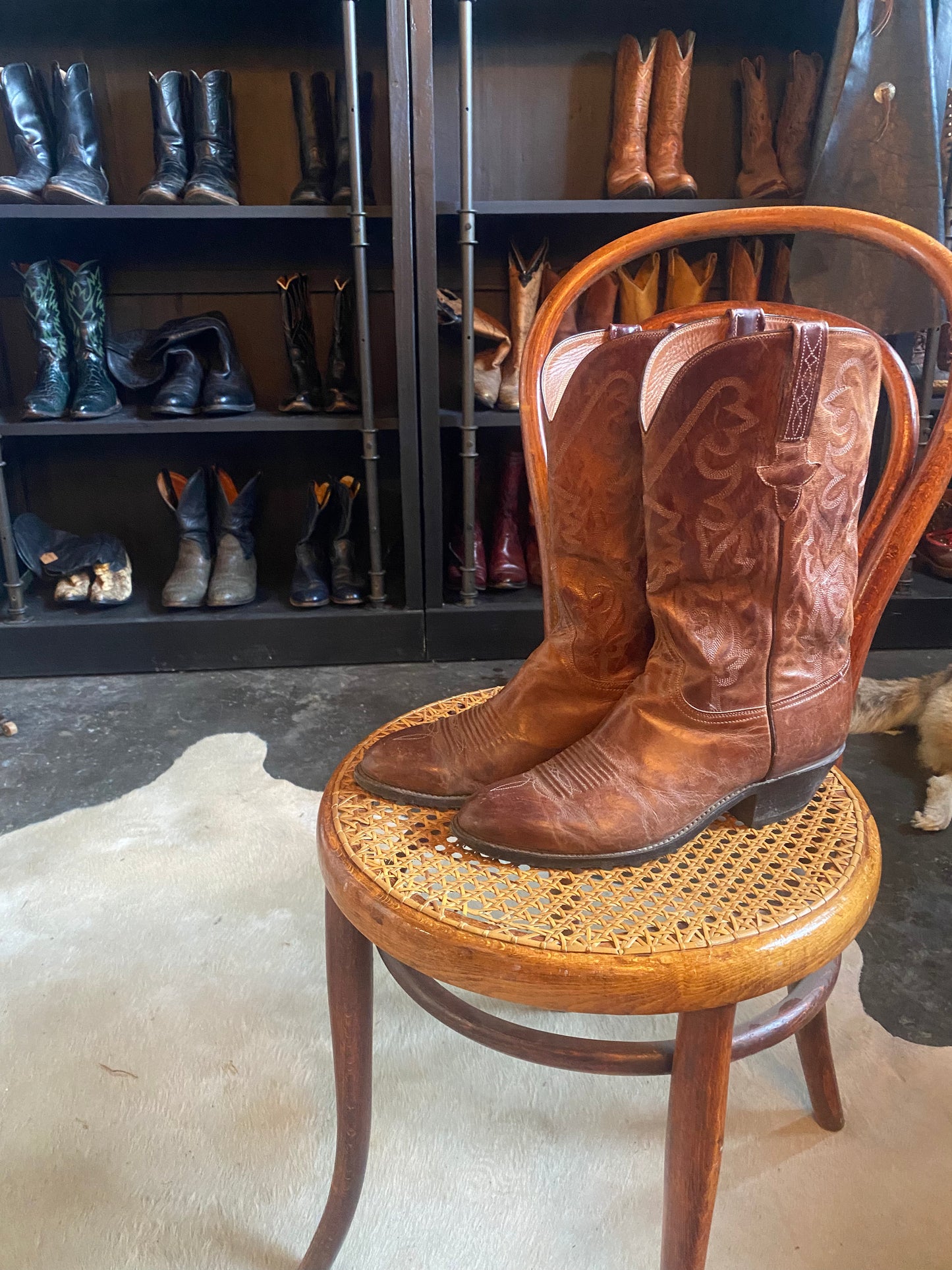 BROWN LUCCHESE COWBOY BOOTS