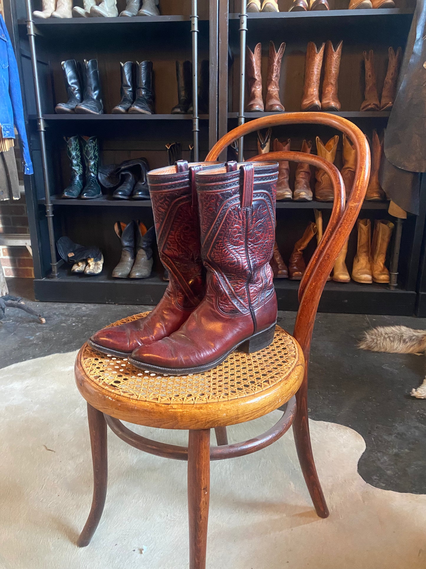 OXBLOOD LUCCHESE COWBOY BOOTS