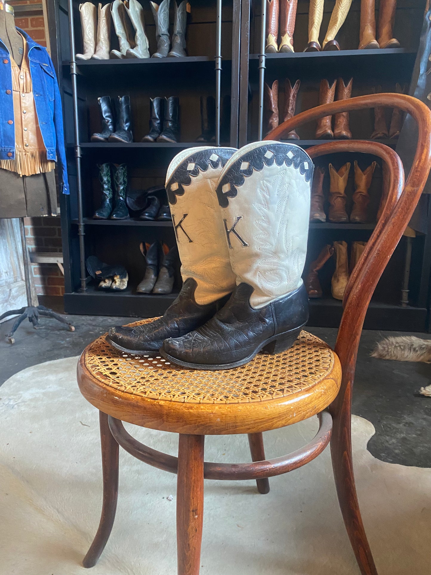 BLACK + WHITE RILEY AND MCCORMICK