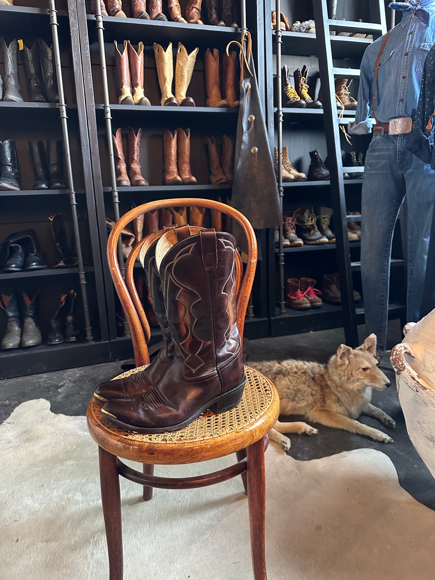 DARK BROWN BILTRITE COWBOY BOOTS