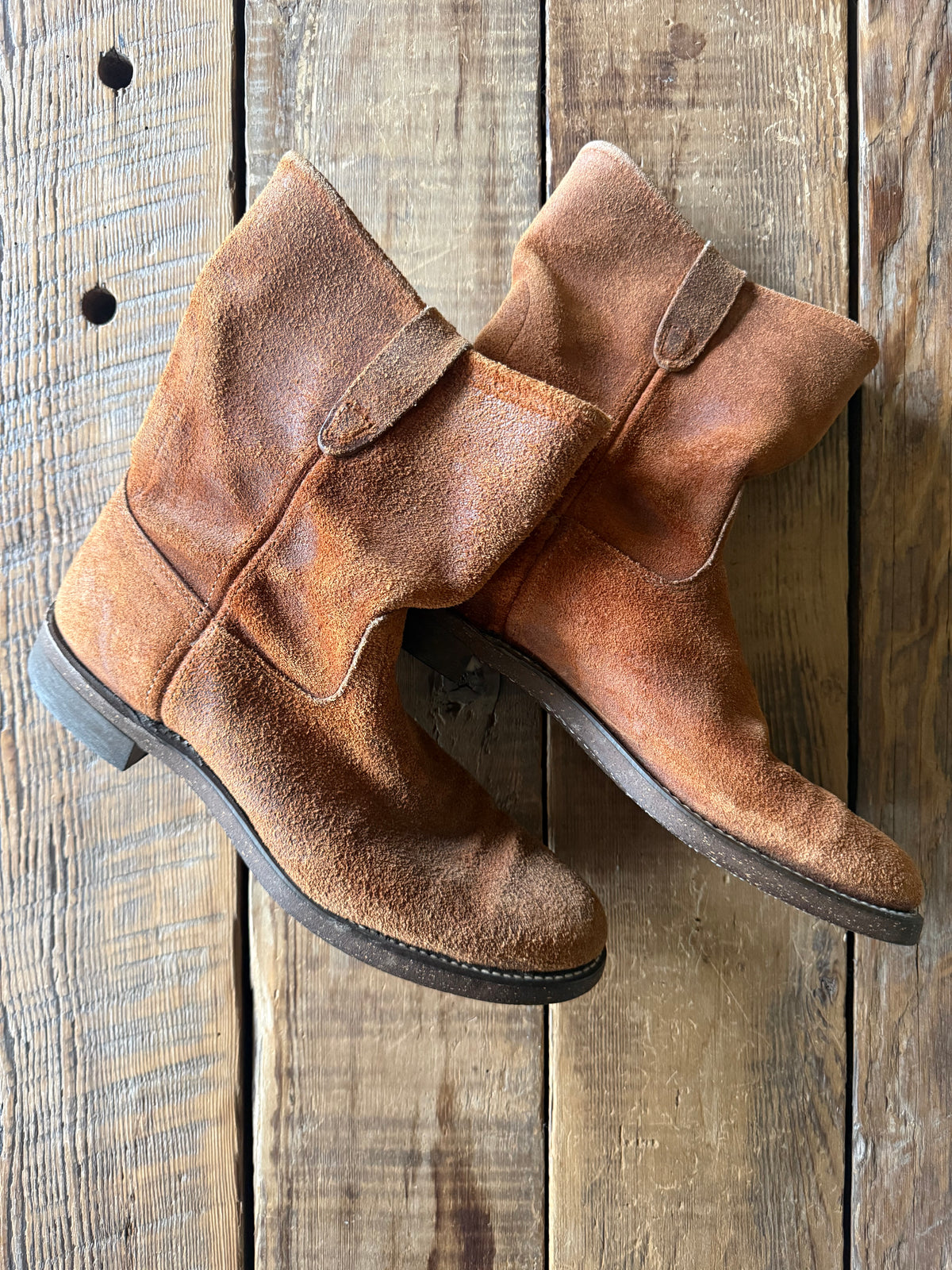 Vintage Rust Suede Ranch Boots c. 1970s–80s · Men’s 7.5 Leather sole · Biltrite Oil-Proof heel