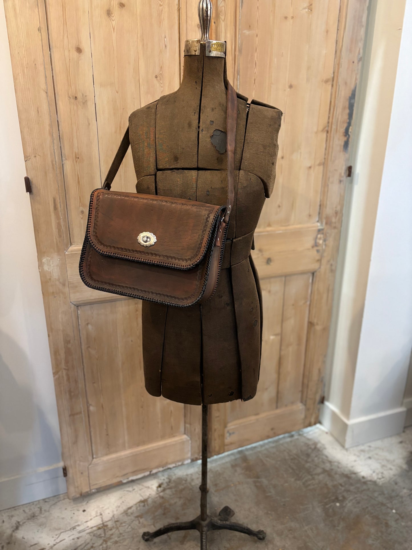 Leather Bag with Built-in Gun Holder