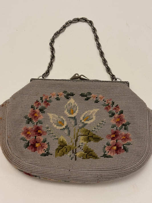 Embroidered Flower Purse