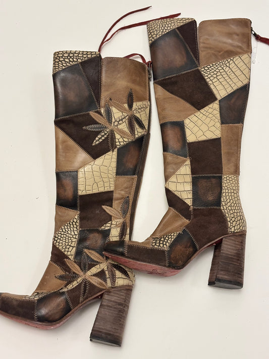 Ladies Leather Patch Boots - Size 8