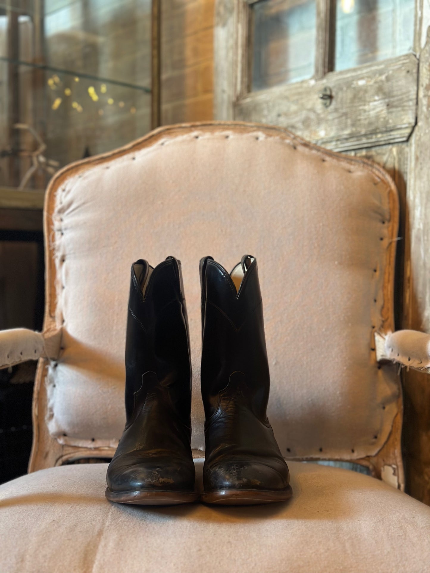 LAREDO BLACK COWBOY BOOTS M10.5