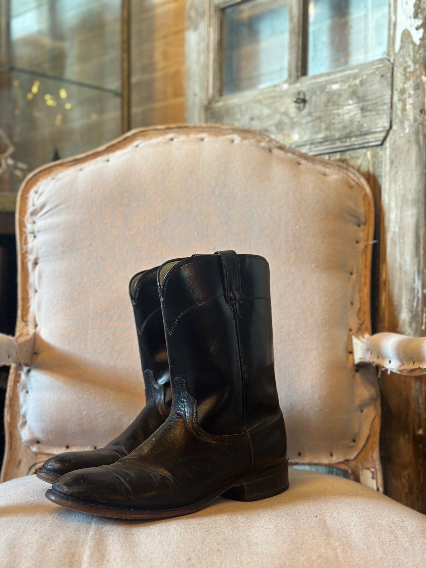 LAREDO BLACK COWBOY BOOTS M10.5