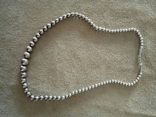 Navajo Benchbead Necklace